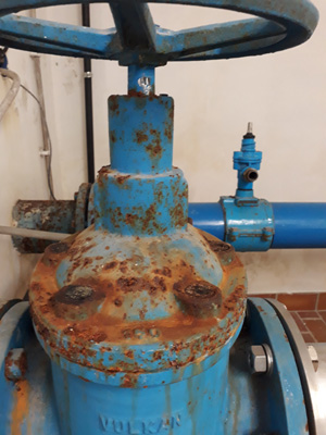Wasserhahn-Rost